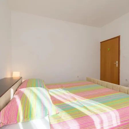 Lejlighed Family-friendly With Swimming Pool Stara Vas, Pag - 21031 Stara Vas