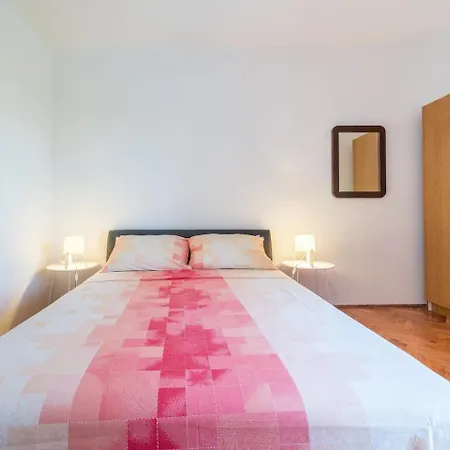 Family-friendly With Swimming Pool Stara Vas, Pag - 21031 Stara Vas